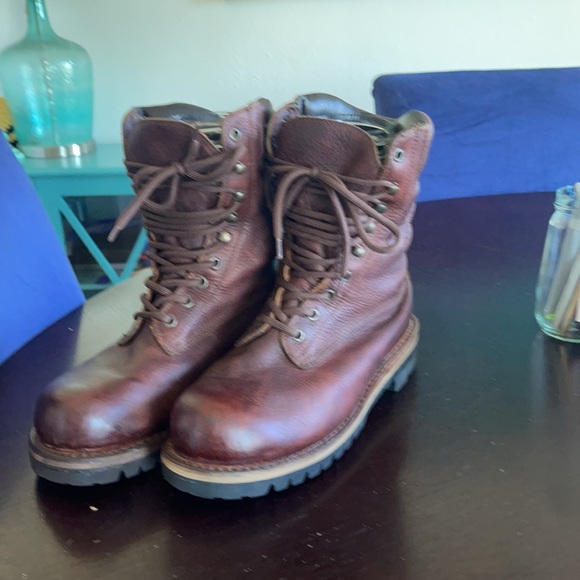 Chippewa men’s logger boots Size 10 - Picture 2 of 13